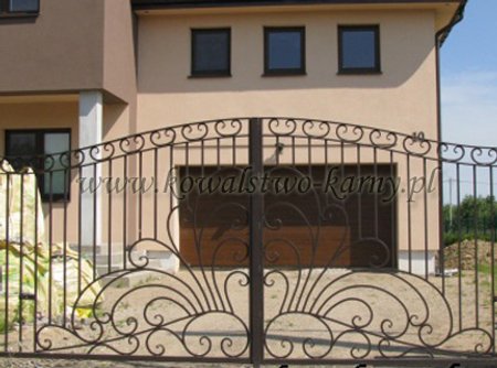 bram (skrzydłowych, przesuwanych, furtek)